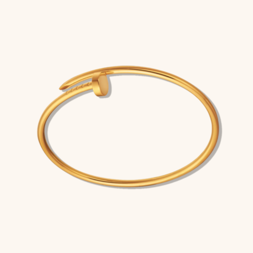 Luxe Twist Open Bracelet – Classic Design